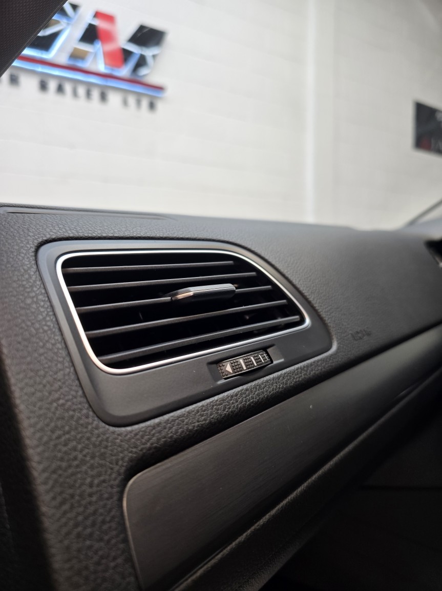 Used Volkswagen Golf 2019 for sale - 78031650: Photo 18