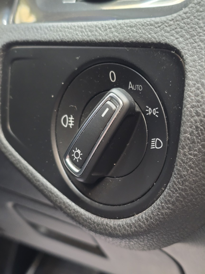 Used Volkswagen Golf 2019 for sale - 78031650: Photo 30