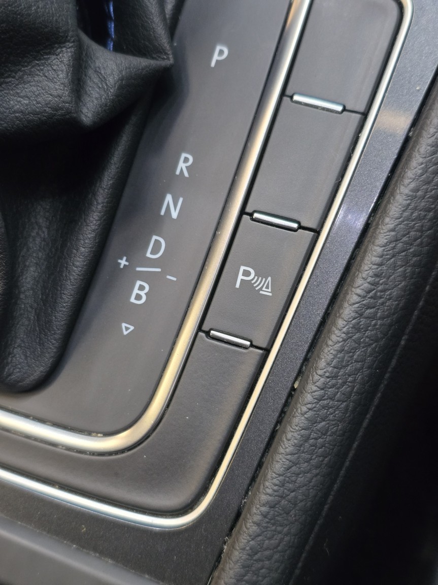 Used Volkswagen Golf 2019 for sale - 78031650: Photo 37