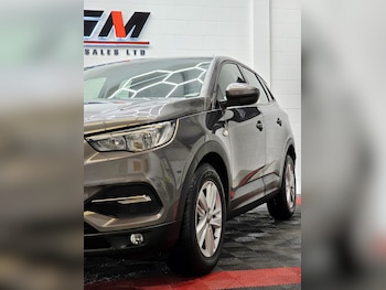 Used Vauxhall Grandland X 2018 for sale - 77610094: Photo