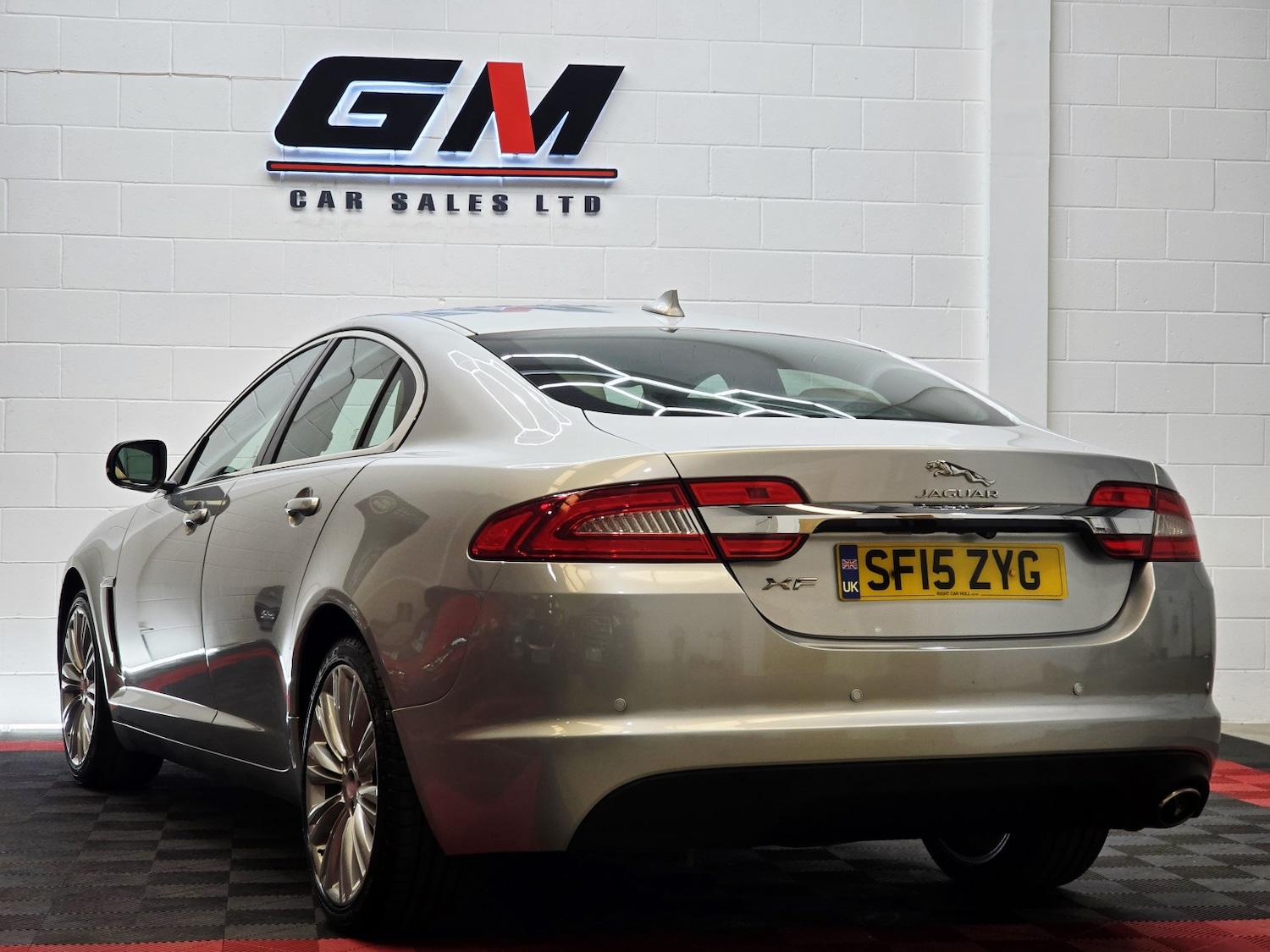 Used Jaguar XF 2015 for sale - 78182828: Photo 12