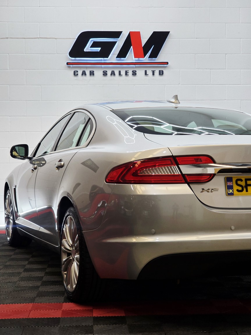 Used Jaguar XF 2015 for sale - 78182828: Photo 13