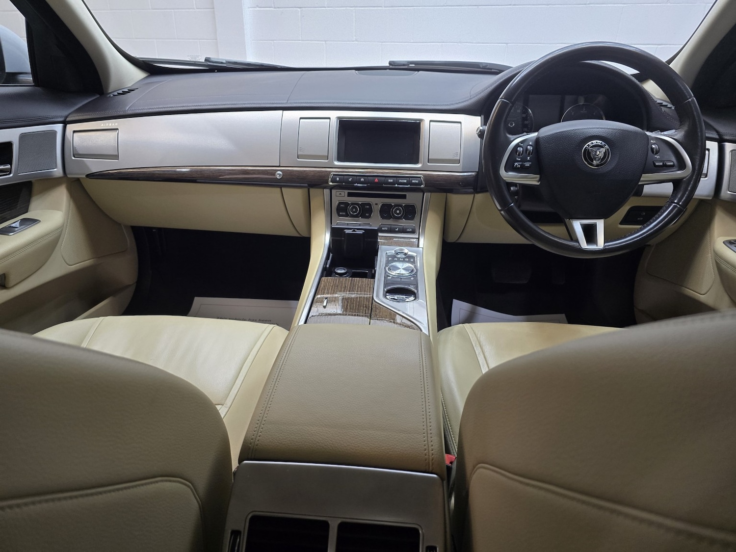 Used Jaguar XF 2015 for sale - 78182828: Photo 21