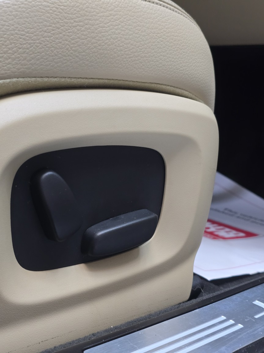 Used Jaguar XF 2015 for sale - 78182828: Photo 29