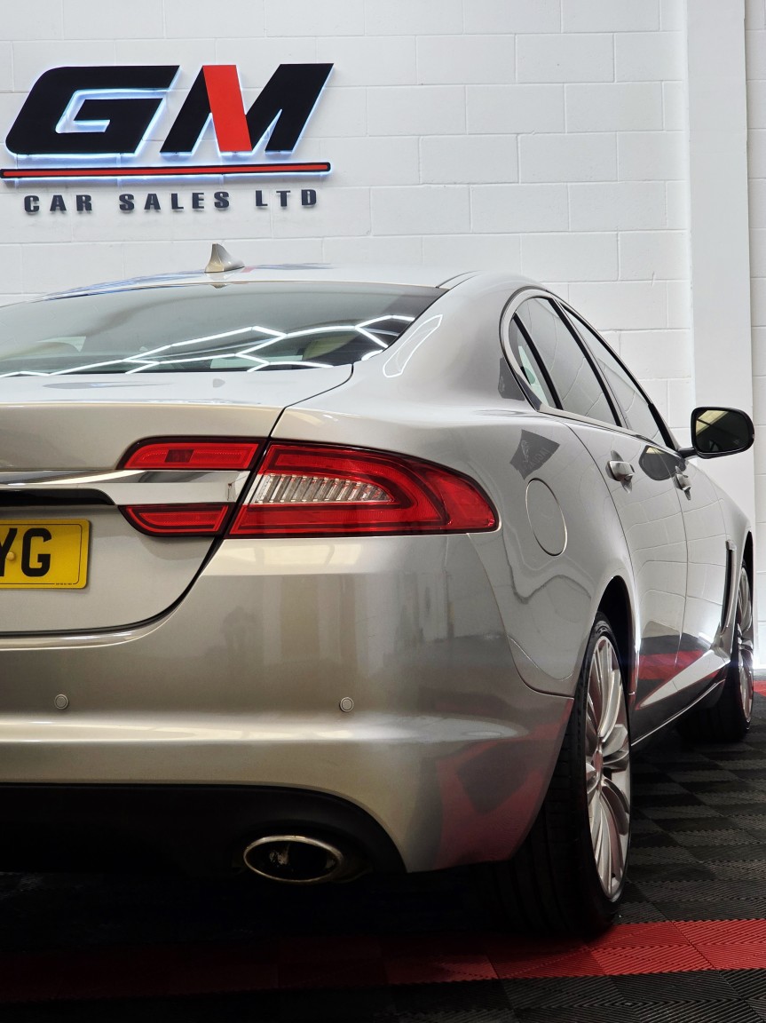 Used Jaguar XF 2015 for sale - 78182828: Photo 8