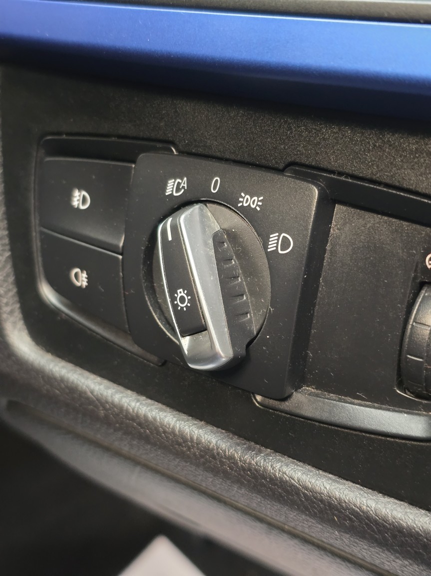 Used BMW 3 Series 2017 for sale - 78213596: Photo 31