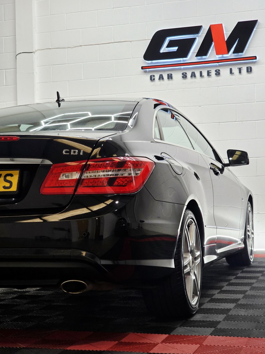 Used Mercedes-Benz E Class 2010 for sale - 76855370: Photo 13