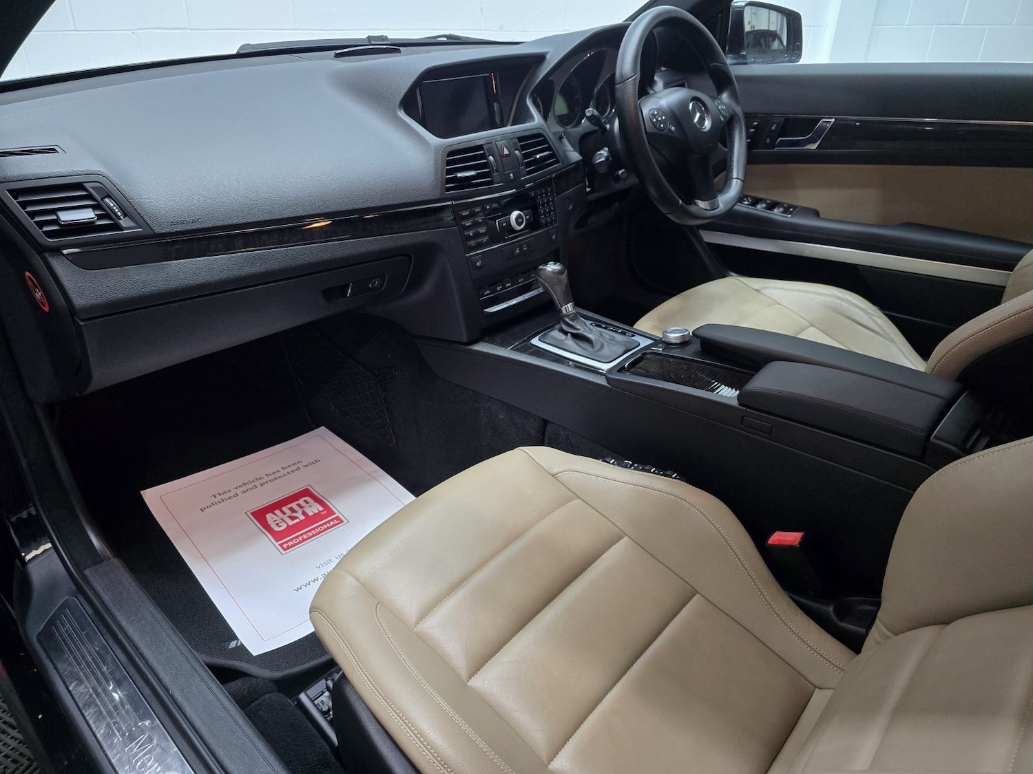 Used Mercedes-Benz E Class 2010 for sale - 76855370: Photo 16