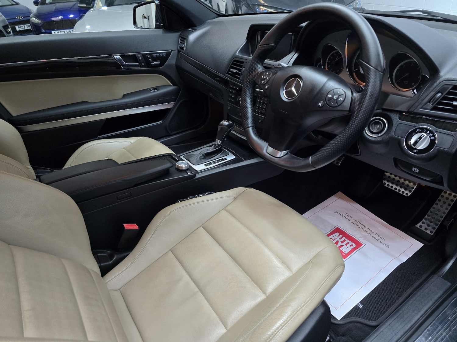 Used Mercedes-Benz E Class 2010 for sale - 76855370: Photo 22