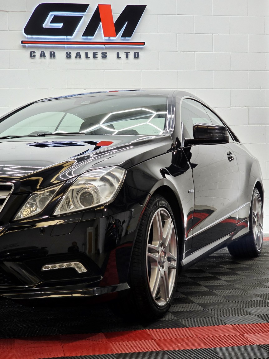 Used Mercedes-Benz E Class 2010 for sale - 76855370: Photo 3