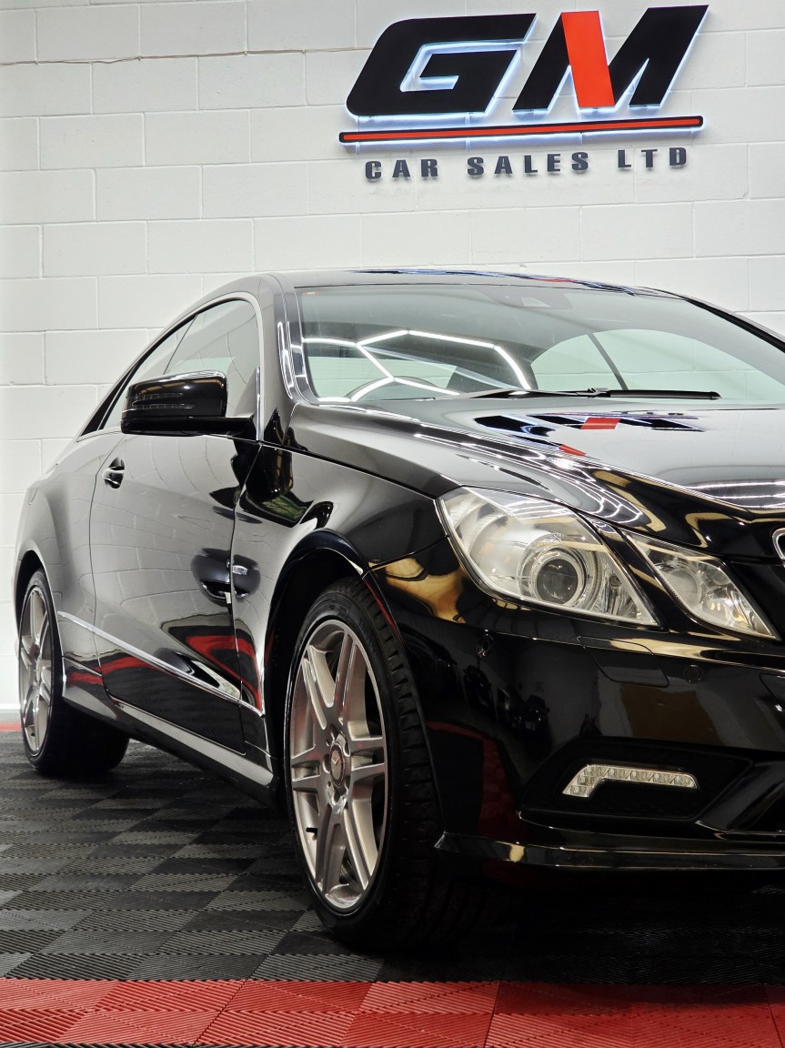 Used Mercedes-Benz E Class 2010 for sale - 76855370: Photo 8