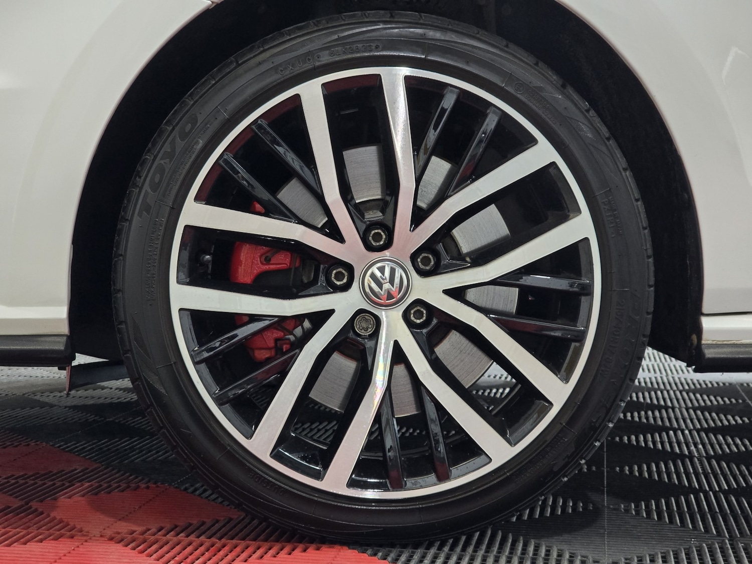 Used Volkswagen Polo 2015 for sale - 77173012: Photo 15