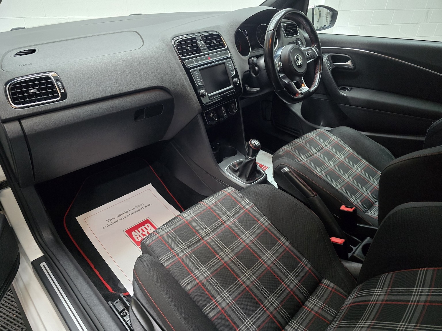 Used Volkswagen Polo 2015 for sale - 77173012: Photo 16