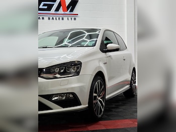 Used Volkswagen Polo 2015 for sale - 77173012: Photo