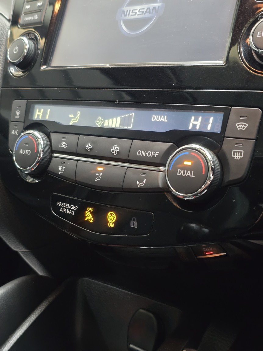 Used Nissan Qashqai 2017 for sale - 77465722: Photo 40