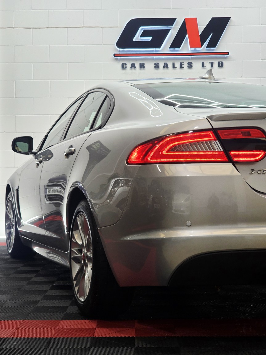 Used Jaguar XF 2014 for sale - 76979529: Photo 15