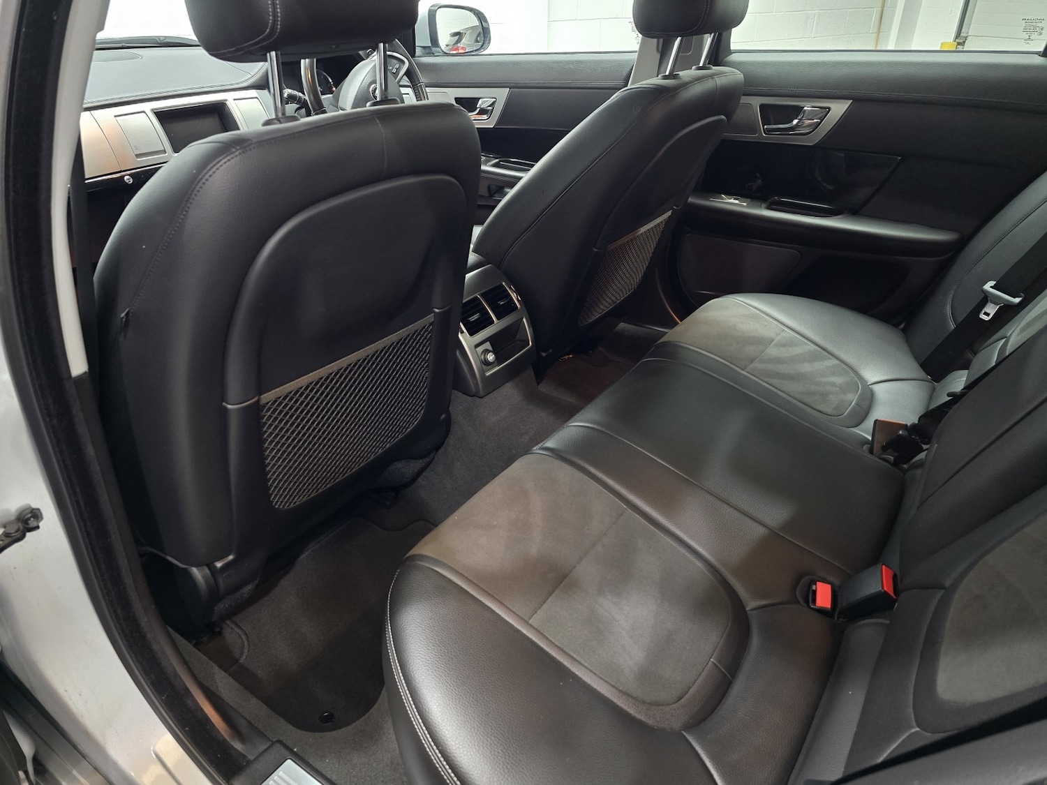 Used Jaguar XF 2014 for sale - 76979529: Photo 21