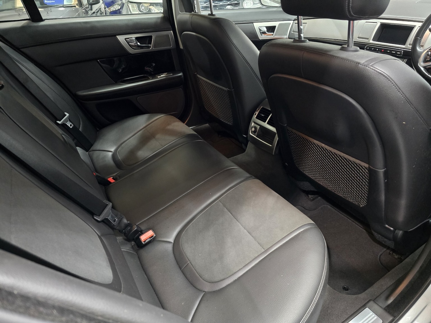 Used Jaguar XF 2014 for sale - 76979529: Photo 25