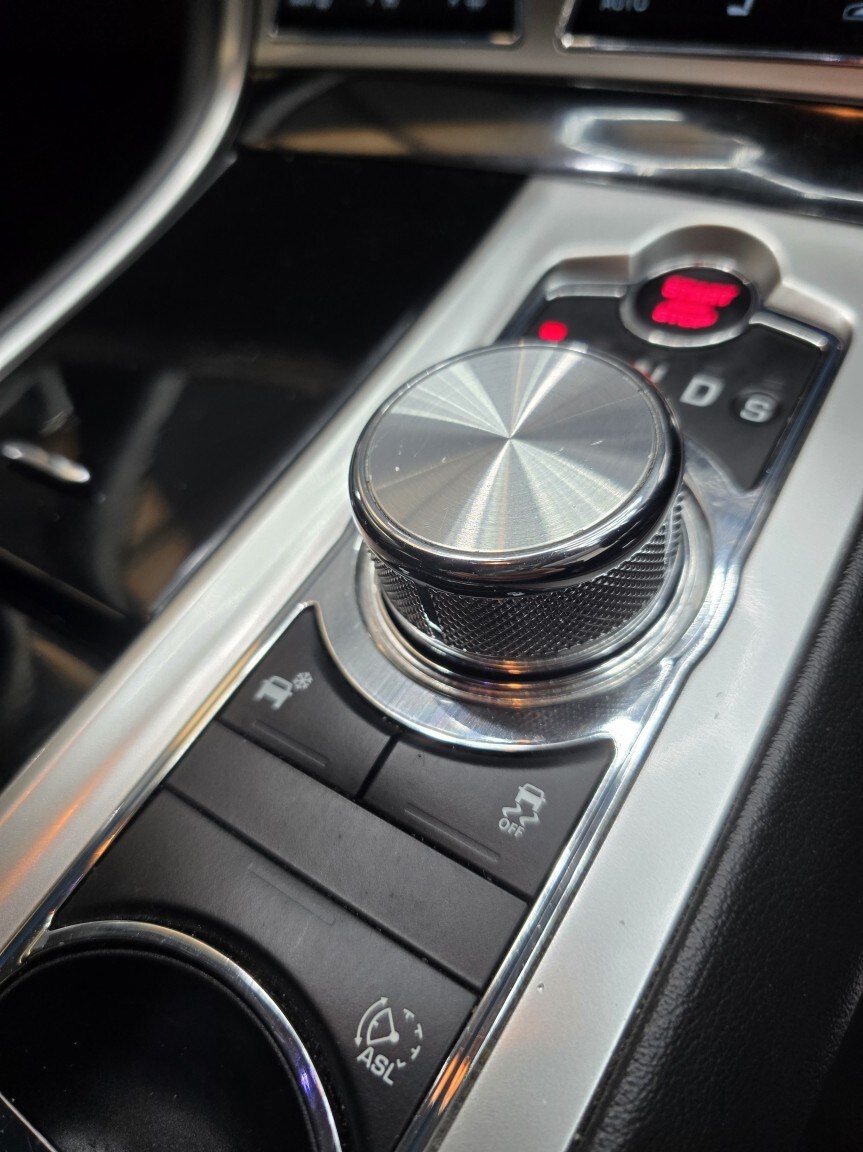 Used Jaguar XF 2014 for sale - 76979529: Photo 36