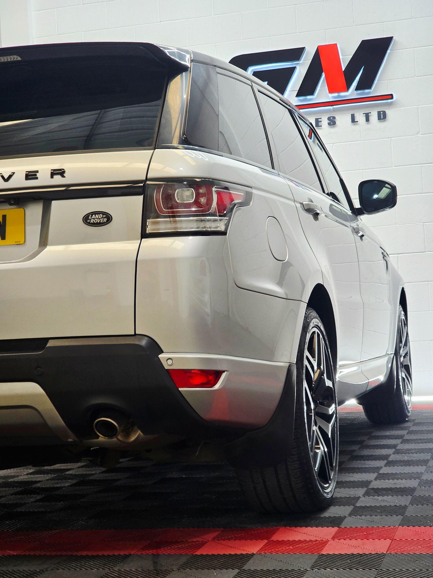 Used Land Rover Range Rover Sport 2015 for sale - 76837105: Photo 13