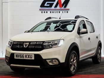 Used Dacia Sandero Stepway 2017 for sale - 78864932: Photo