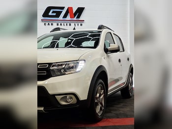 Used Dacia Sandero Stepway 2017 for sale - 78864932: Photo