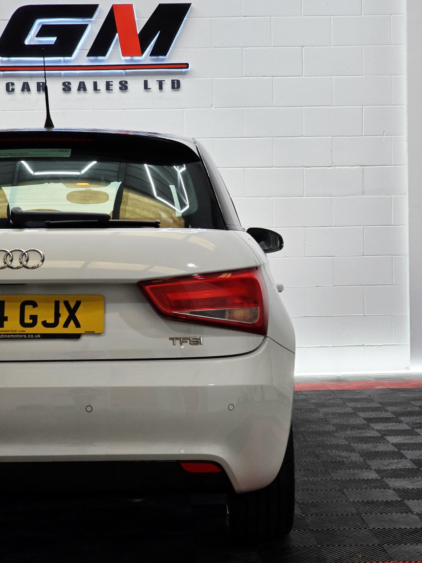 Used Audi A1 2014 for sale - 77681803: Photo 12