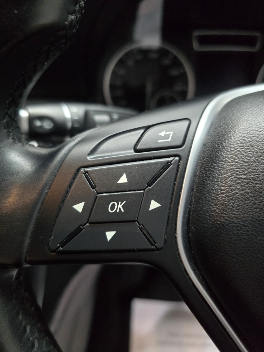 Used Mercedes-Benz A-Class 2014 for sale - 76911044: Photo 31