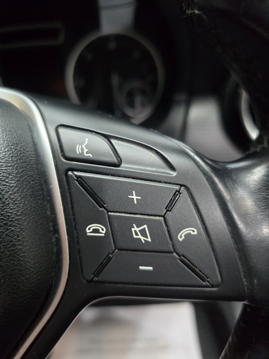 Used Mercedes-Benz A-Class 2014 for sale - 76911044: Photo 32