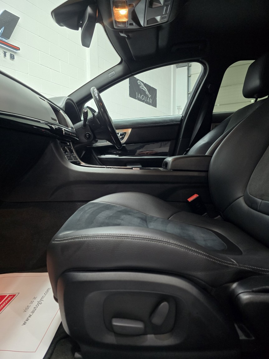 Used Jaguar XF 2014 for sale - 77264501: Photo 19