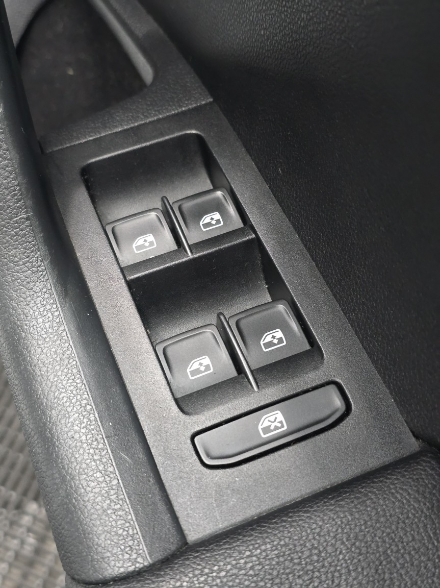 Used Skoda Octavia 2015 for sale - 77478169: Photo 29