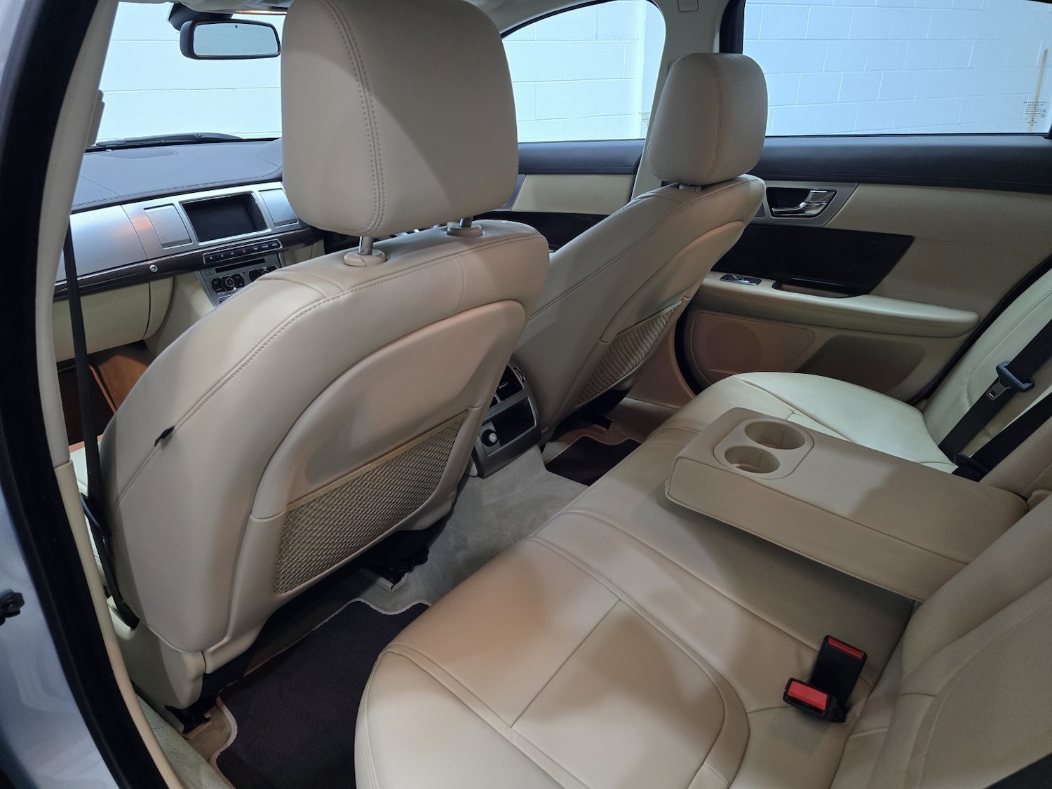 Used Jaguar XF 2014 for sale - 76941806: Photo 23