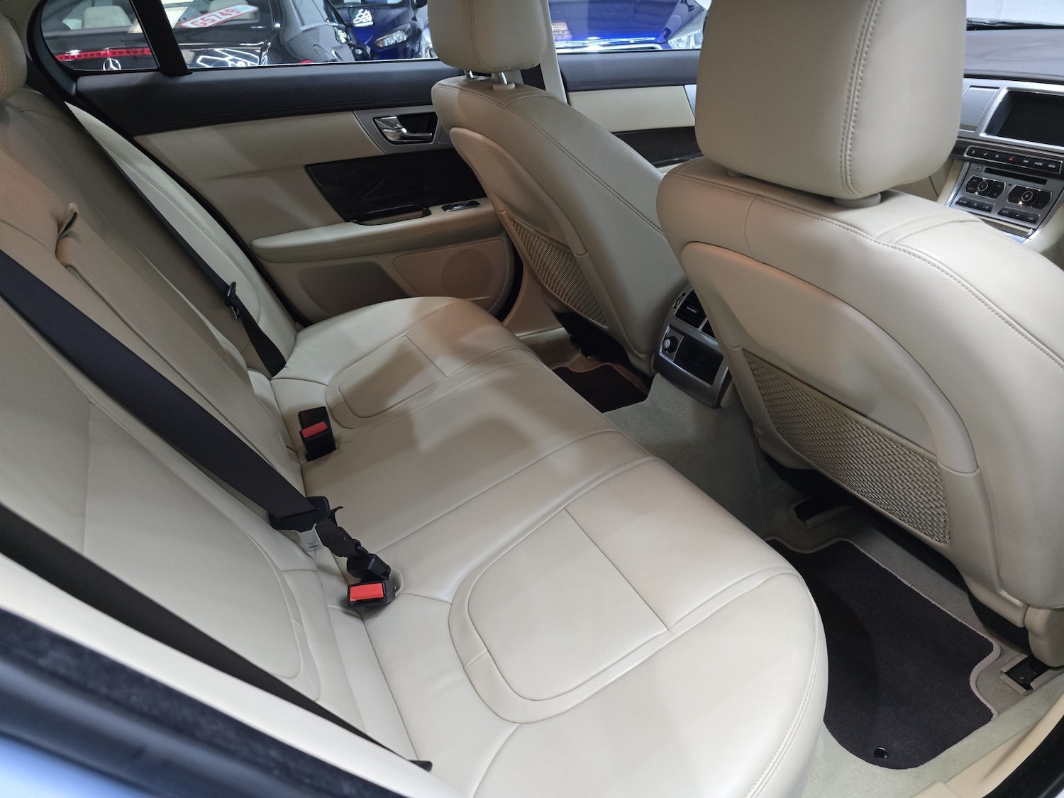 Used Jaguar XF 2014 for sale - 76941806: Photo 27