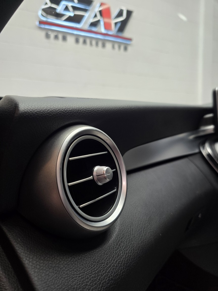 Used Mercedes-Benz C Class 2017 for sale - 77385346: Photo 18