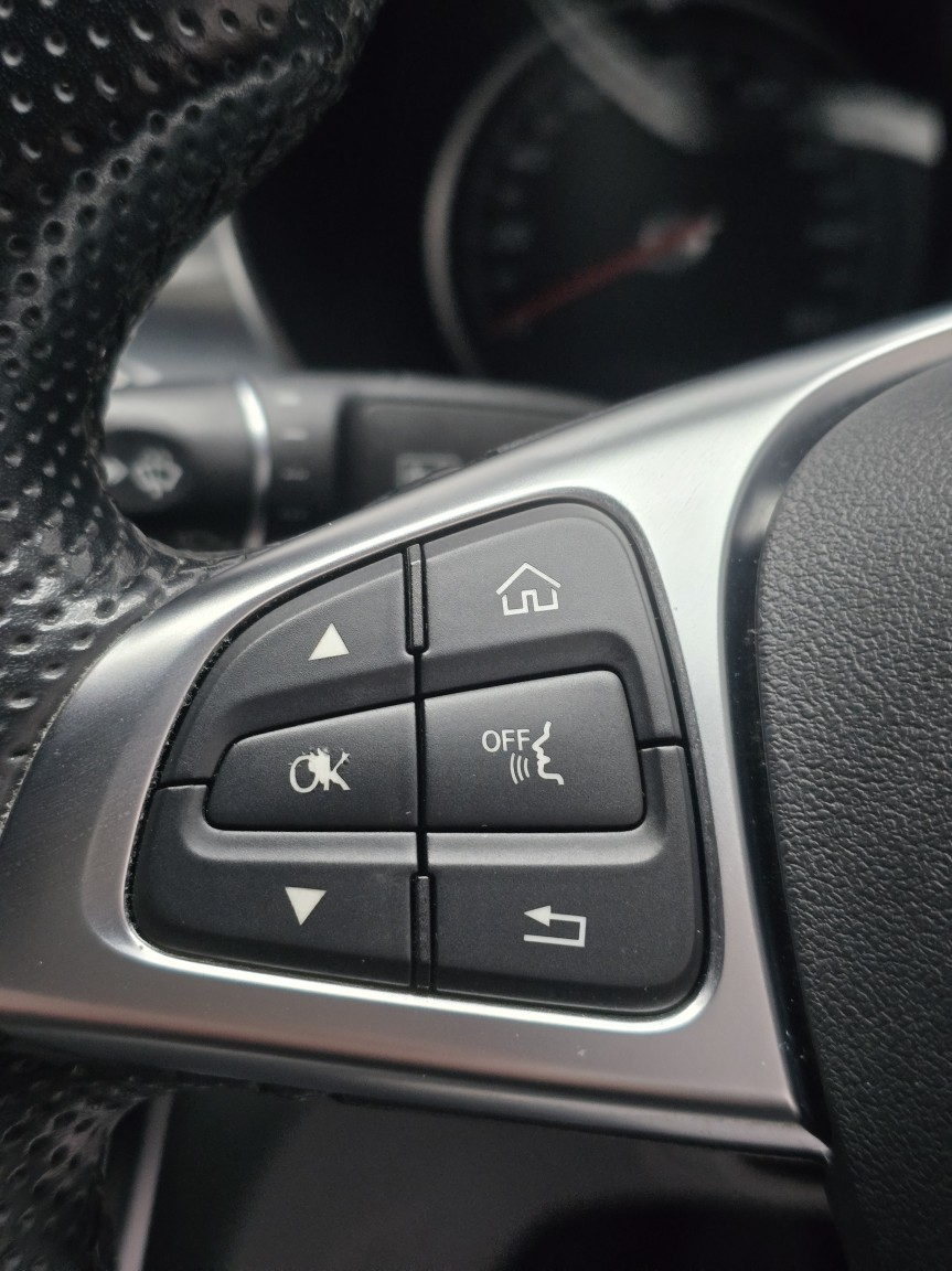 Used Mercedes-Benz C Class 2017 for sale - 77385346: Photo 34