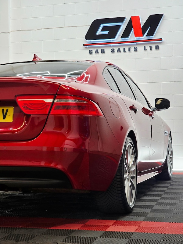 Used Jaguar XE 2015 for sale - 76275931: Photo 11