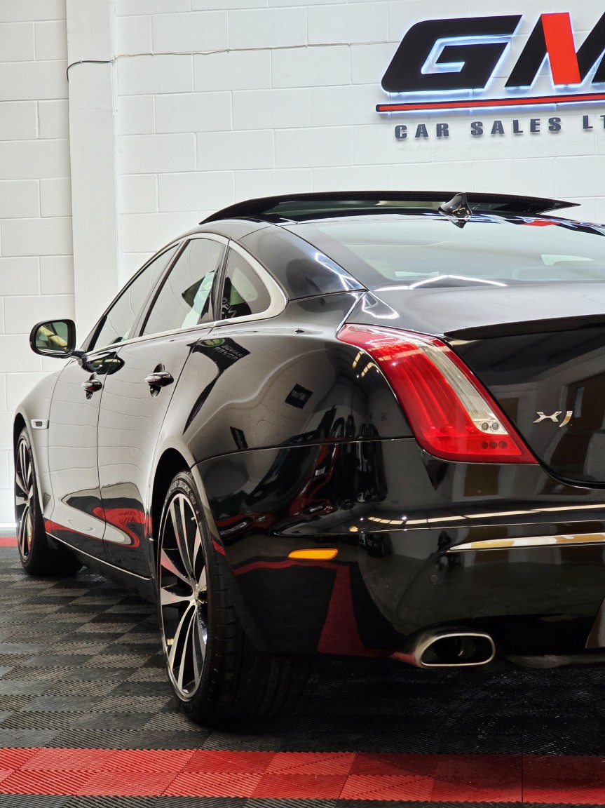 Used Jaguar XJ 2015 for sale - 77643702: Photo 15