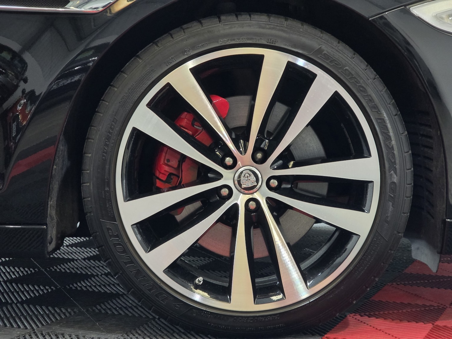 Used Jaguar XJ 2015 for sale - 77643702: Photo 16