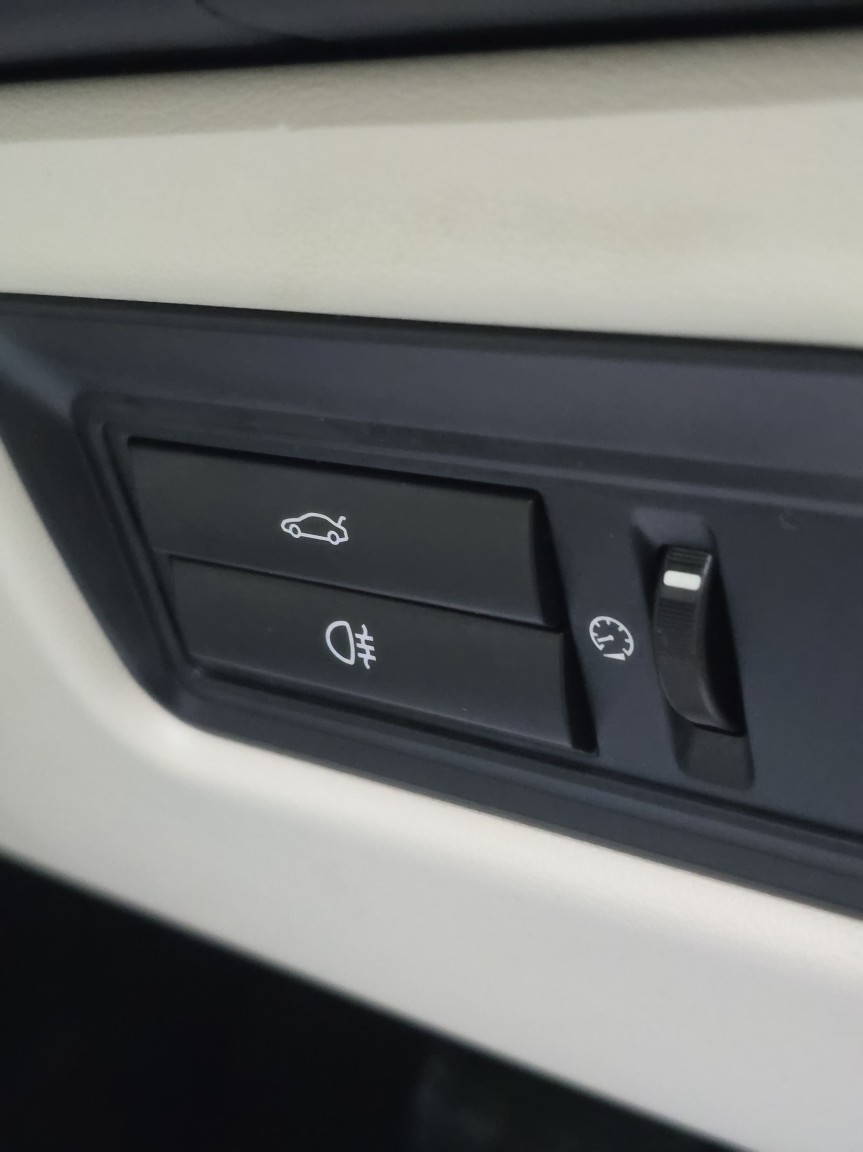 Used Jaguar XJ 2015 for sale - 77643702: Photo 39