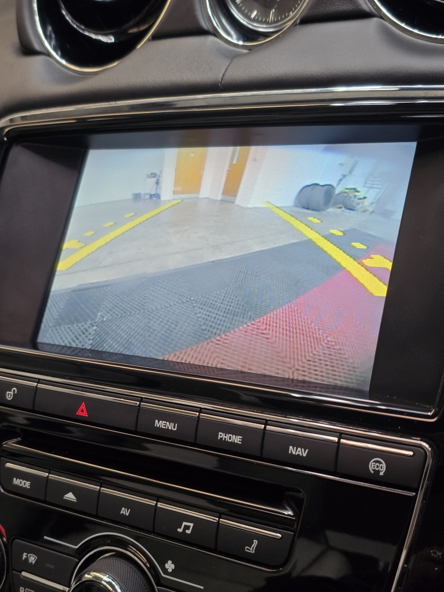 Used Jaguar XJ 2015 for sale - 77643702: Photo 53