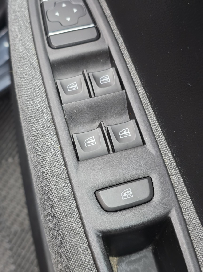 Used Renault Zoe 2020 for sale - 77438459: Photo 26