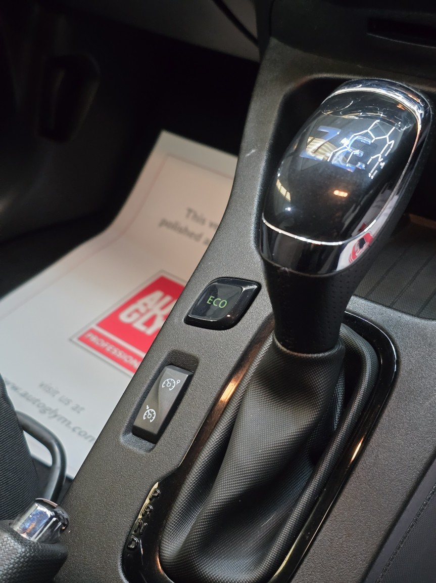 Used Renault Zoe 2017 for sale - 76656139: Photo 35