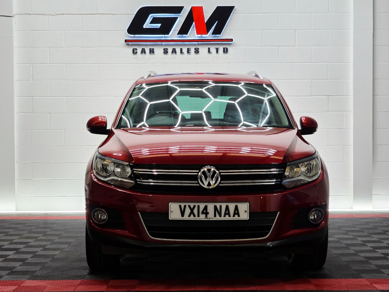 Used Volkswagen Tiguan 2014 for sale - 76332664: Photo 3