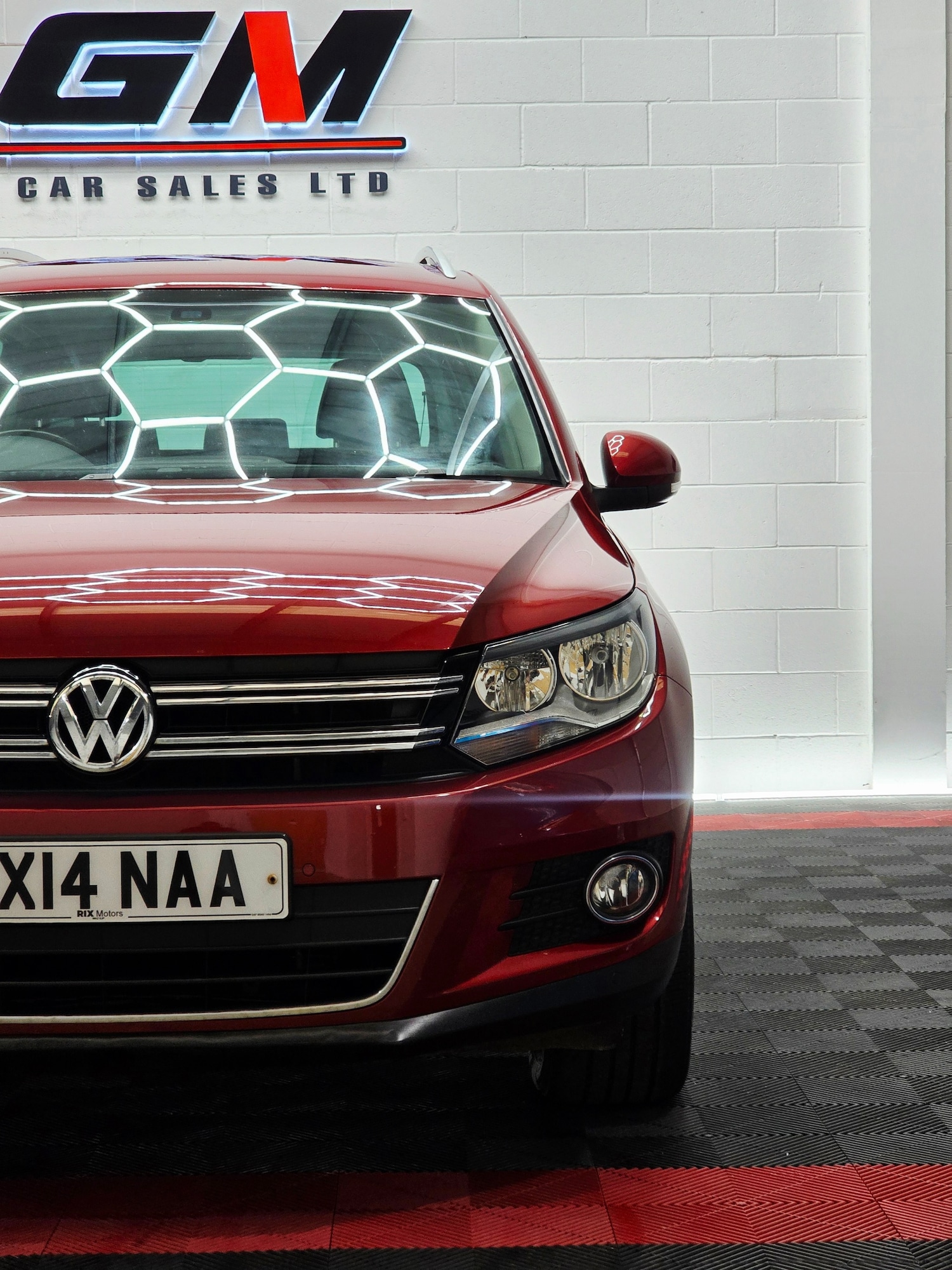 Used Volkswagen Tiguan 2014 for sale - 76332664: Photo 4