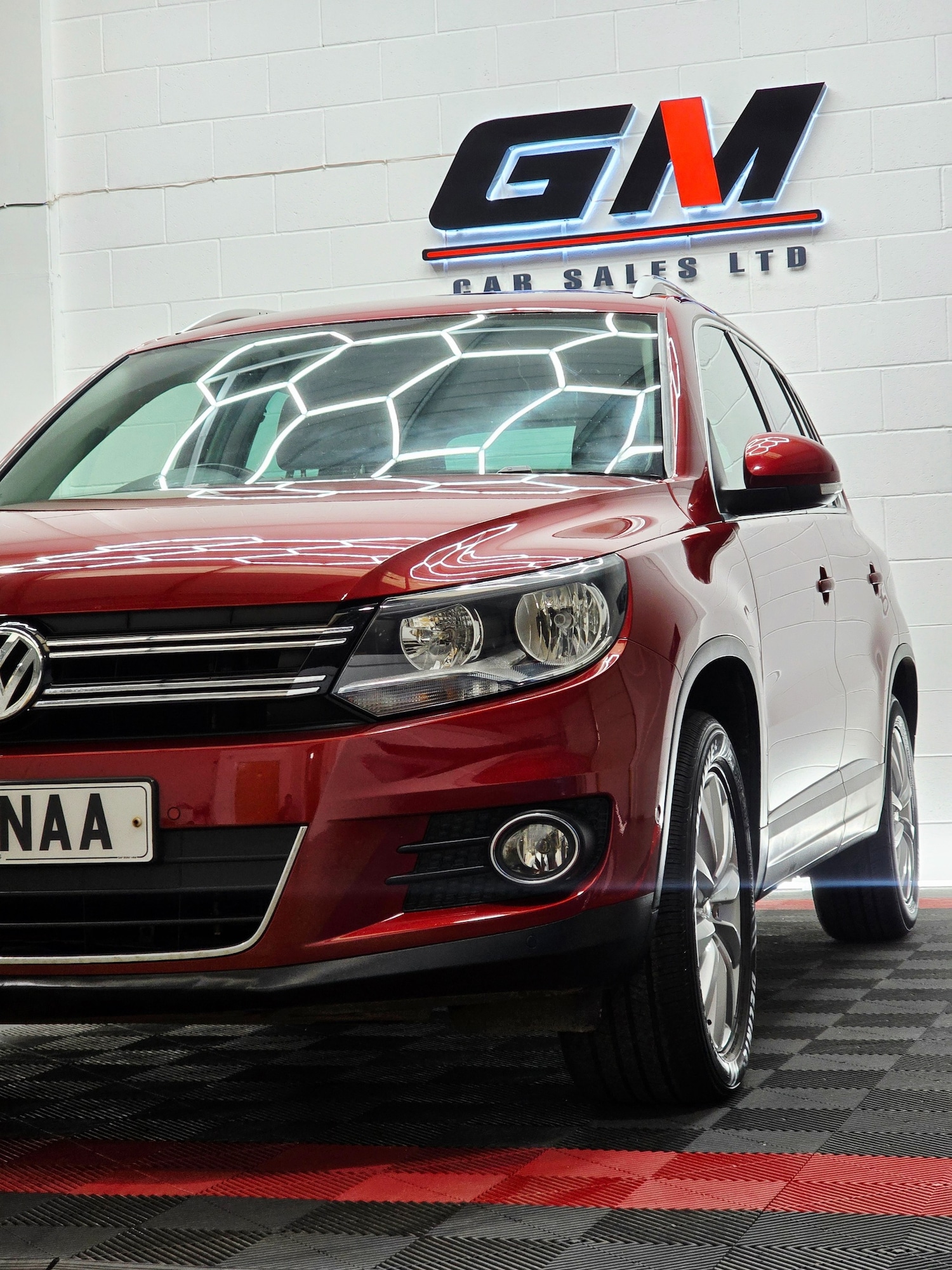 Used Volkswagen Tiguan 2014 for sale - 76332664: Photo 5
