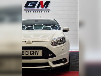 Used Ford Focus 2013 for sale - 75605972: Photo