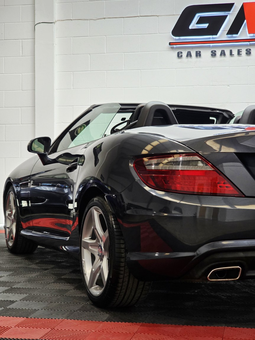 Used Mercedes-Benz SLK 2012 for sale - 76751773: Photo 12