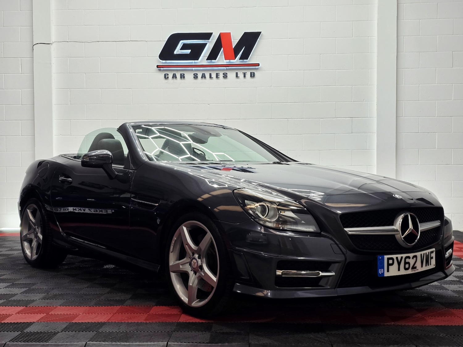 Used Mercedes-Benz SLK 2012 for sale - 76751773: Photo 5