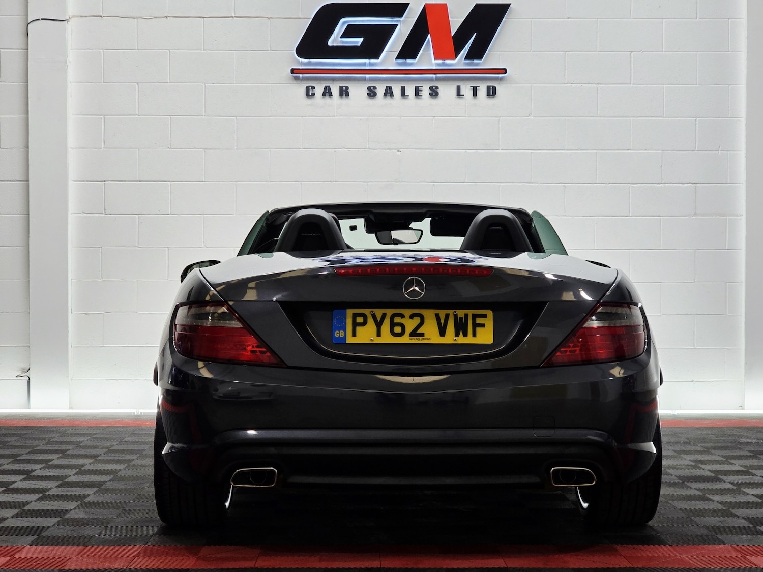 Used Mercedes-Benz SLK 2012 for sale - 76751773: Photo 9