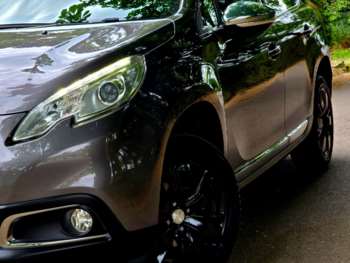 Used Peugeot 2008 2014 for sale - 74582840: Photo